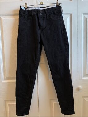 Curve Appeal Women’s Black Denim size 4/27